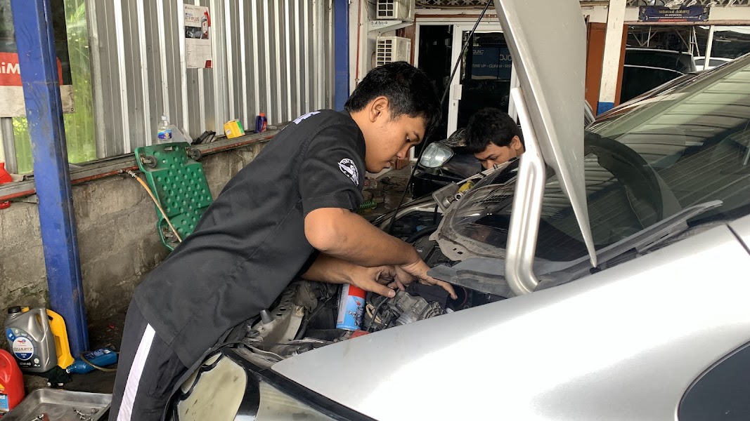 Bengkel Mobil OJC Auto Service Gamping