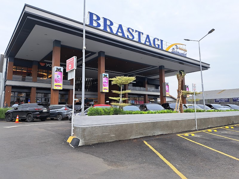 Brastagi Supermarket Cemara