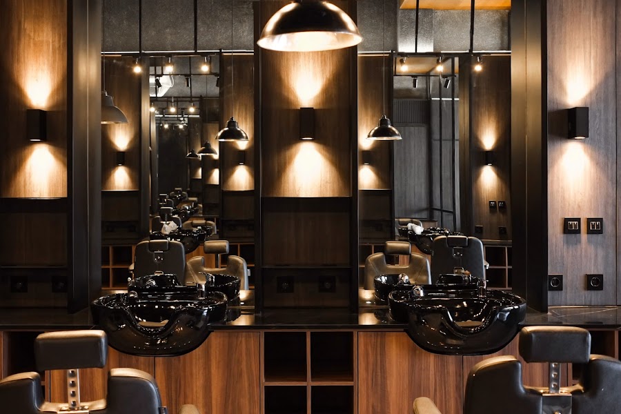 Cut O'Clock Barbershop Semarang