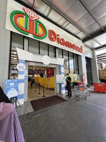 Diamond Supermarket