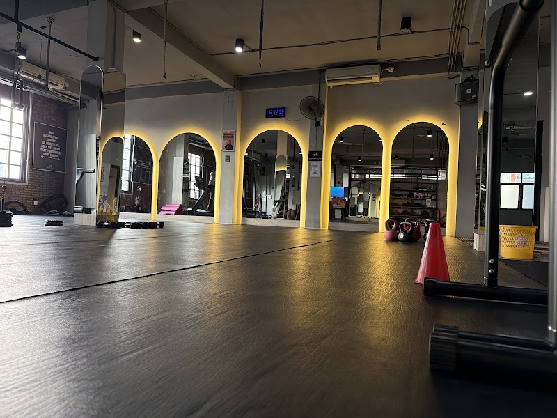 Gym Fitness Wanita Surabaya Mazaya Fit