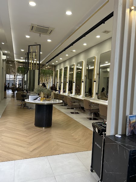 Iseo Salon Surabaya