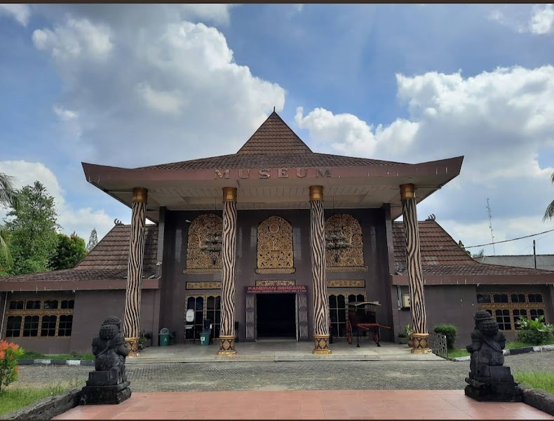 Museum Negeri Sumatera Selatan "Balaputera Dewa"