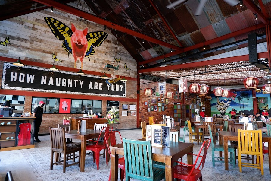 Naughty Nuri’s Warung, Sanur