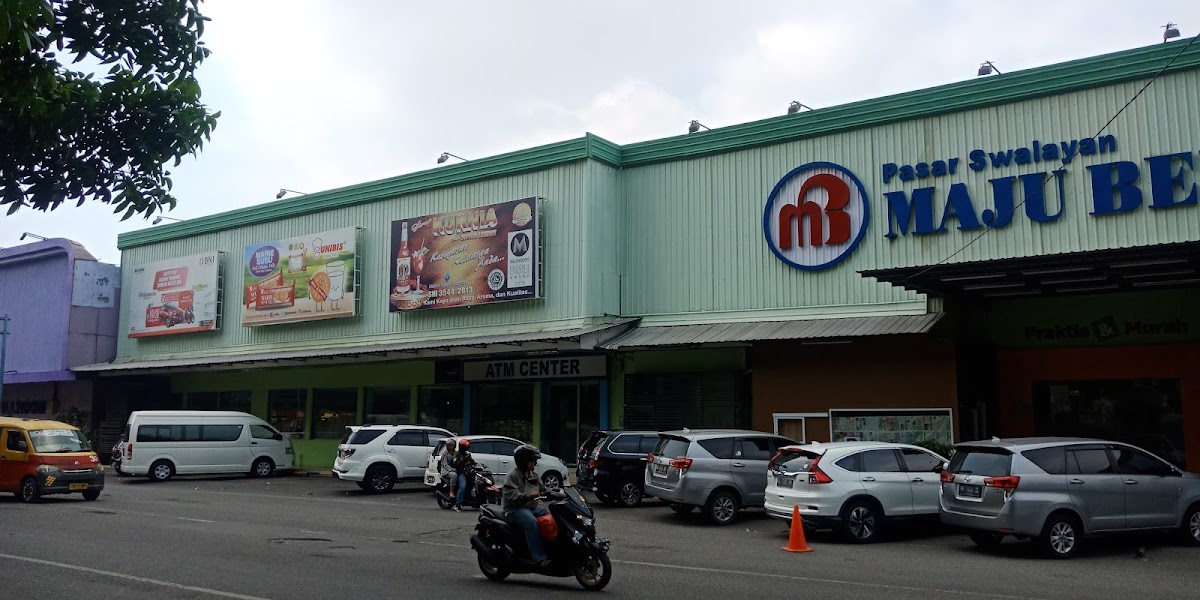 Pasar Swalayan Maju Bersama Merak Jingga