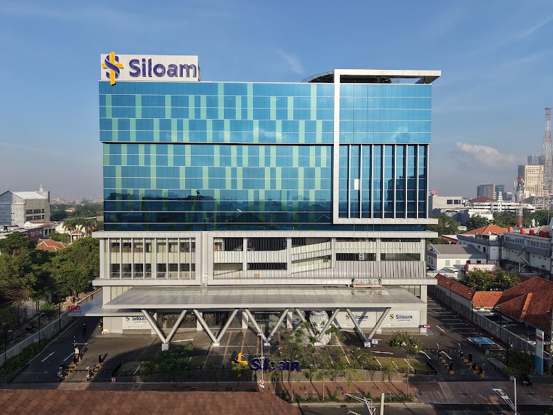 Rumah Sakit Umum Siloam Surabaya