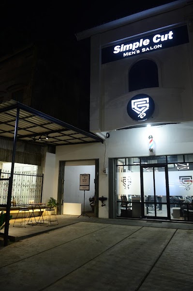 Simple Cut Men's Salon (Cabang Utama Bukit Kecil)
