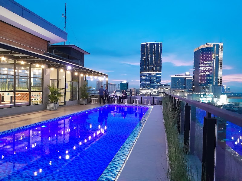 Surabaya River View Hotel