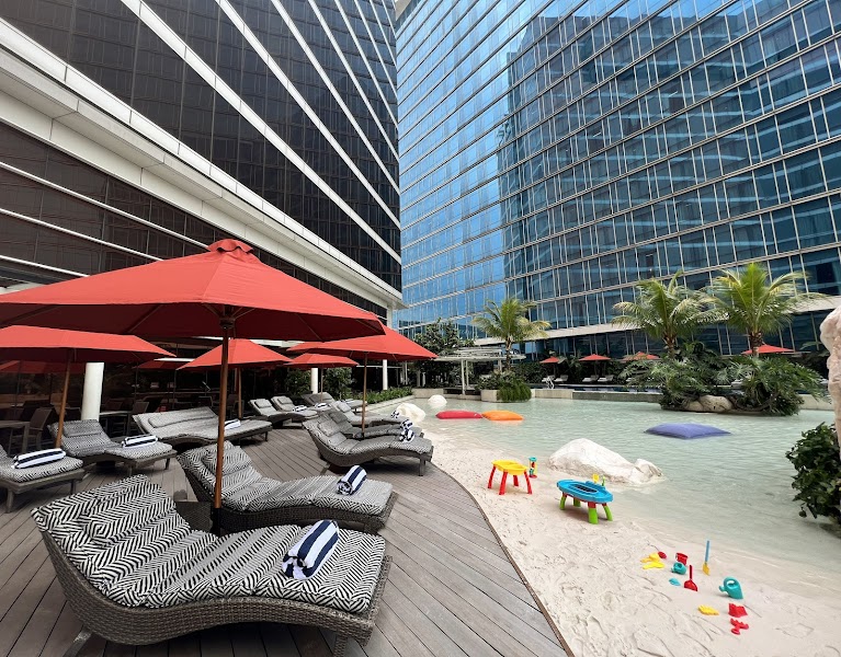 The Trans Luxury Hotel