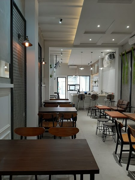 Upstairs Coffee Signature